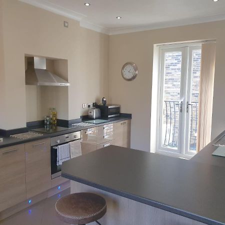 St Ives Apartment Halifax Bagian luar foto