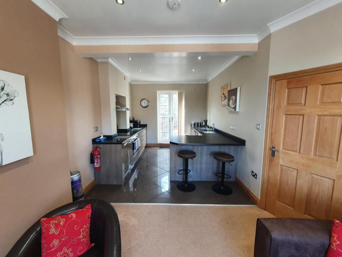 St Ives Apartment Halifax Bagian luar foto