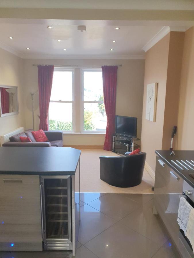 St Ives Apartment Halifax Bagian luar foto
